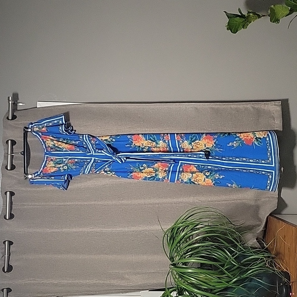 Blue floral flying Tomato brand, Maxi off shoulder dress from VICI, size small.